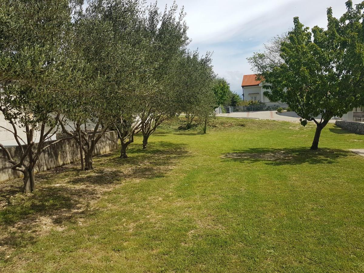 Apartments Andrea II บัชกา ภายนอก รูปภาพ